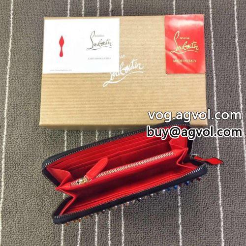 人気新品★超特価★ ウォレット長財布  Christian Louboutinコピー 耐久性のある 2022 クリスチャンルブタンコピー