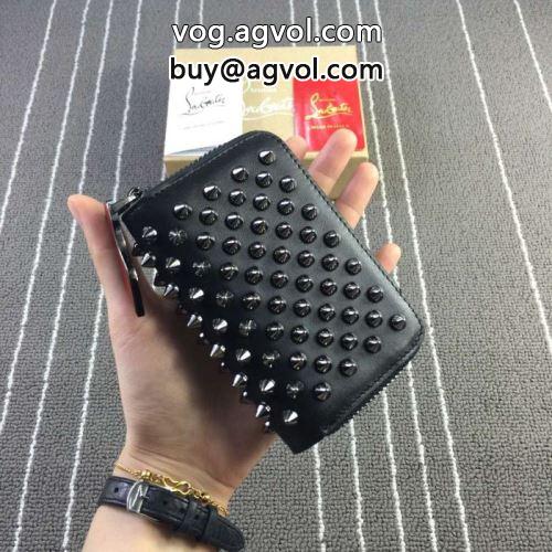 2022 海外セレブ愛用 クリスチャンルブタンコピー ウォレット Christian Louboutinコピー お洒落に魅せる