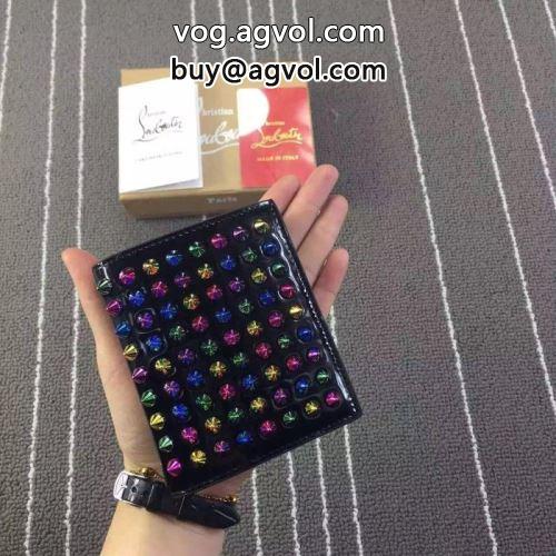  2022 個性的なデザ 二つ折り財布  Christian Louboutinコピー クリスチャンルブタンコピー  ウォレット  