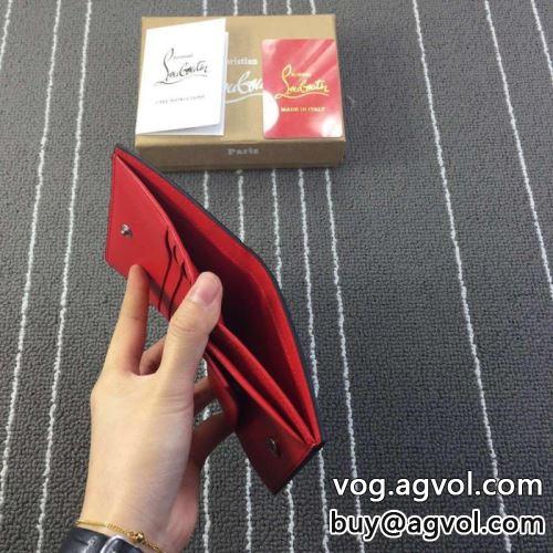 2022 個性的なデザ 二つ折り財布  Christian Louboutinコピー クリスチャンルブタンコピー  ウォレット