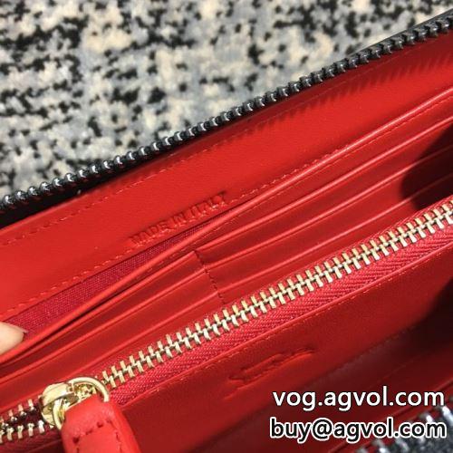 ウォレット 2022 デザイン性の高い クリスチャンルブタンコピー Christian Louboutinコピー