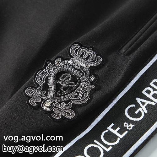 上下セット Dolce&Gabbanaコピー 2022 人目を惹くデザイン ドルチェ＆ガッバーナコピー 耐久性に優れ