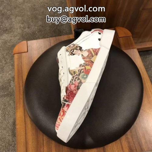 今からの季節にピッタリ！シューズ ドルチェ＆ガッバーナコピー 2022 Dolce&Gabbanaコピー カジュアルシューズ ポップ