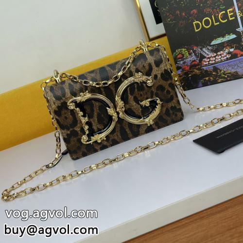  手持ち&ショルダー掛け  2022  ドルチェ＆ガッバーナコピー ミニバッグ Dolce&Gabbanaコピー 今一番HOTな新品  バッグ 争奪戦必至  