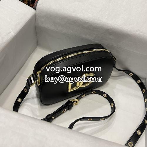 ドルチェ＆ガッバーナコピー シンプルな外観 2022 ミニバッグ Dolce&Gabbanaコピー バッグ 3色可選  ショルダーバッグ
