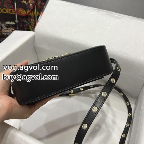 ドルチェ＆ガッバーナコピー シンプルな外観 2022 ミニバッグ Dolce&Gabbanaコピー バッグ 3色可選  ショルダーバッグ