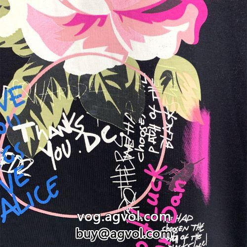 2色可選  DSQUARED2コピー 好評でした 半袖Tシャツ ディースクエアードコピー 特別人気感謝SALE 2022