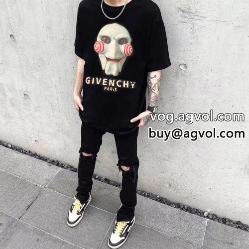 絶大な人気を誇る GIVENCHYコピー 優しい色合い  活用できるアイテム ジバンシィコピー 2022 半袖シャツ