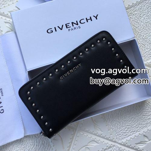 大人気アイテム！ GIVENCHYコピー 2022 ジバンシィコピー ウォレット 耐久性に優れ