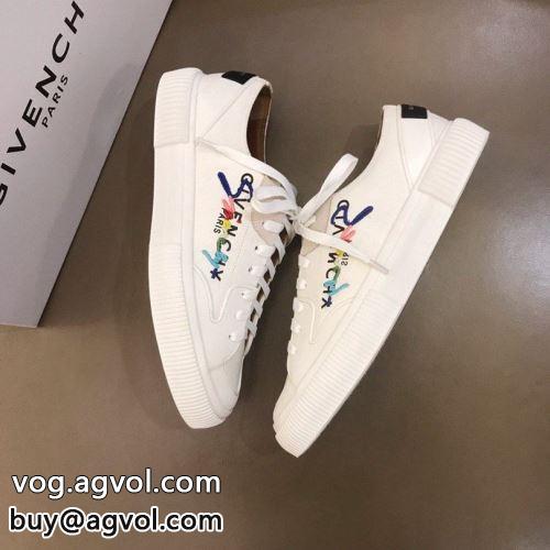 GIVENCHYコピー 2色可選 シューズ流行や季節に拘らない 2022 デザイン 極上 ジバンシィコピー  カジュアルシューズ