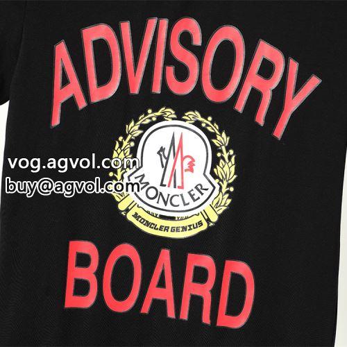 抜群な楽チン感ある大定番 2色可選 モンクレールブランド 偽物 通販 モンクレール MONCLER 吸汗速乾 プリント 半袖Tシャツ 2022