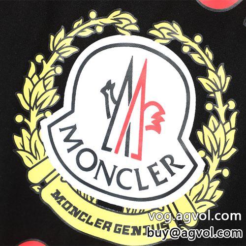 抜群な楽チン感ある大定番 2色可選 モンクレールブランド 偽物 通販 モンクレール MONCLER 吸汗速乾 プリント 半袖Tシャツ 2022