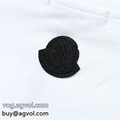 セレブ愛用の超人気商品 モンクレールコピーブランド 2022 半袖Tシャツ 2色可選 モンクレール MONCLER クールビズ