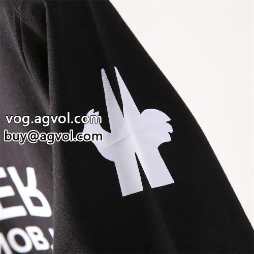 ◆モデル愛用◆ モンクレール MONCLER 2色可選 プリント モンクレールブランドスーパーコピー スタイリッシュな印象 2022 半袖Tシャツ
