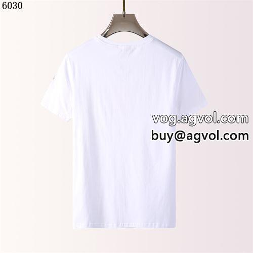 高級感演出 シンプル 半袖Tシャツ 2色可選 モンクレールブランドコピー 2022 吸汗性に優れ モンクレール MONCLER