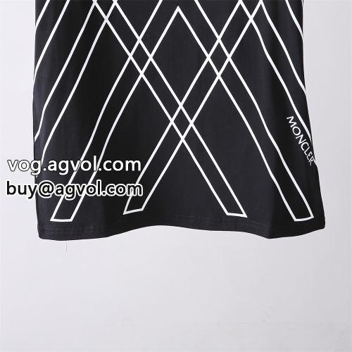 贈り物にも◎  2色可選 モンクレール MONCLER 超目玉 モンクレールブランド コピー ストライプ 半袖Tシャツ