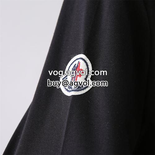 贈り物にも◎  2色可選 モンクレール MONCLER 超目玉 モンクレールブランド コピー ストライプ 半袖Tシャツ