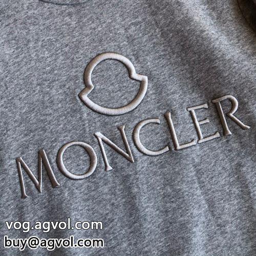 定番無地パーカー ブランドスーパーコピー お洒落自在 モンクレール MONCLER 2022 プルオーバーパーカー 3色可選