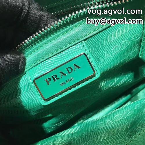 上品に着こなせ バッグ 斜め掛けバッグ プラダコピー オリジナル PRADAコピー  2022-5