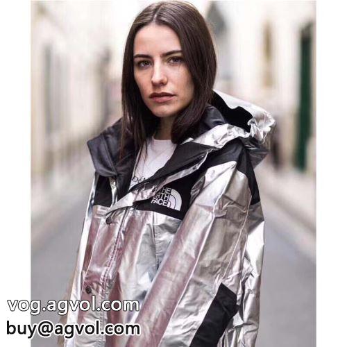 ダスター コート SUPREMEコピー 2色可選 人気 軽い 2022 supreme x TNF シュプリーム コピー