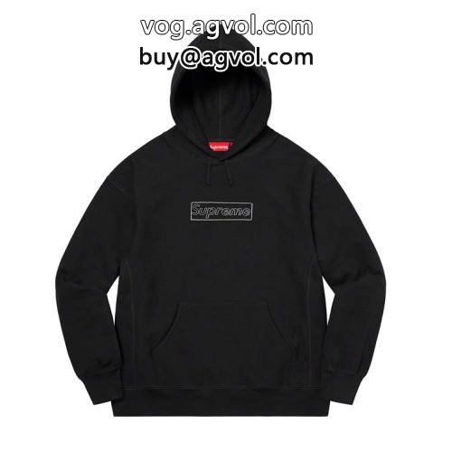 パーカー シュプリーム コピー  SUPREMEコピー 7色可選 Supreme KAWS Chalk Logo Hooded Sweatshir 2022