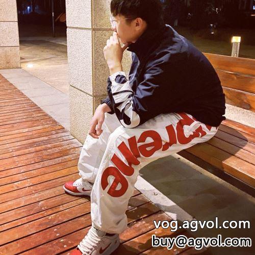 人気雑誌掲載 Supreme Spellout Track Jacket スエットパンツ 3色可選 2022 シュプリーム コピー SUPREMEコピー