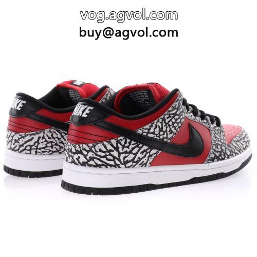 Supreme x Nike SB Dunk Low Pro