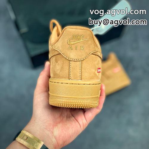 ランニングシューズ SUPREMEコピー  シュプリーム コピー 2022 主役になる存在感 Supreme x Air Force 1