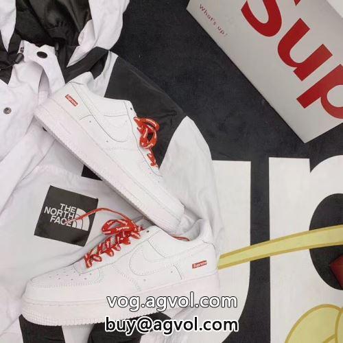男女兼得 ランニングシューズ シュプリーム コピー  2色可選 Supreme&times;Nike 2022 SUPREMEコピー