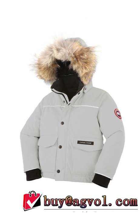 新品 2015秋冬 Canada Goose 高級感ある子供用ダウンジャケット 4色可選