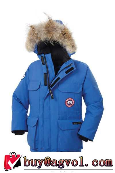 お買い得 2015秋冬 Canada Goose 格安　子供用ダウンジャケット