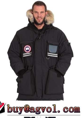 美品2015秋冬 Canada Goose ダウンジャケット 保温性を発揮する　5色可選