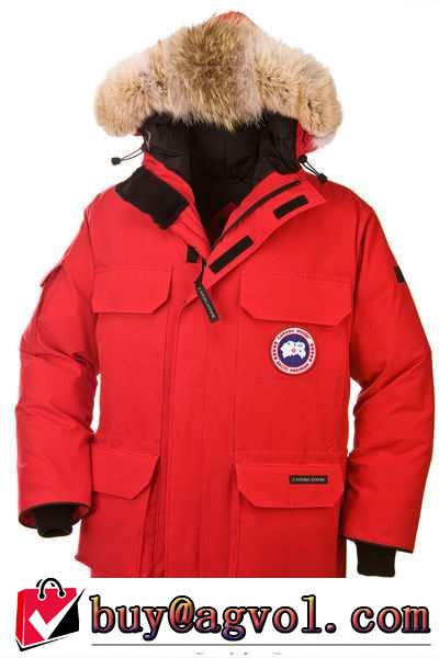 良い風合い  2015秋冬 Canada Goose 高級感を演出する　ダウンジャケット 7色可選