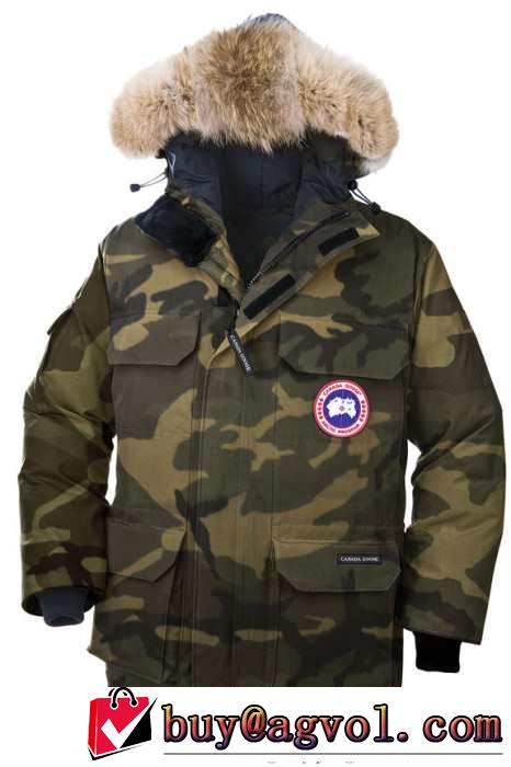 高い保温力　 2015秋冬 Canada Goose 高品質　ダウンジャケット