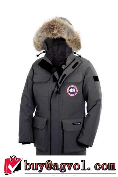 高級感のある　 2015秋冬 Canada Goose 洗練されたダウンジャケット 8色可選