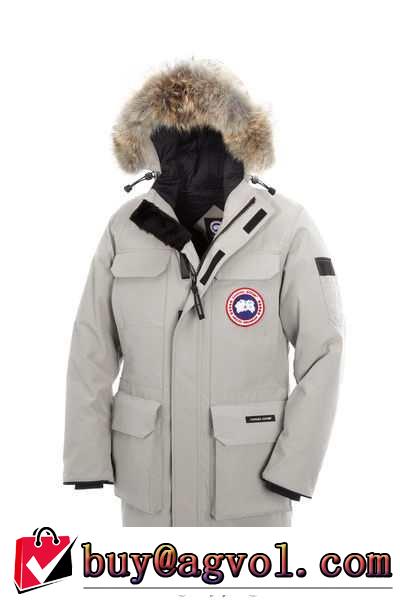 高級感のある　 2015秋冬 Canada Goose 洗練されたダウンジャケット 8色可選