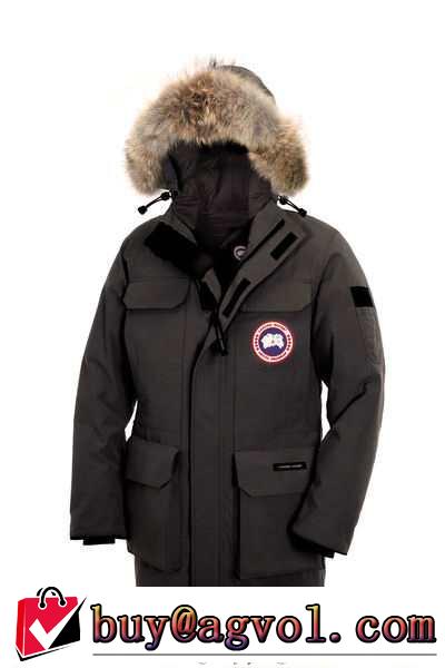 高級感のある　 2015秋冬 Canada Goose 洗練されたダウンジャケット 8色可選