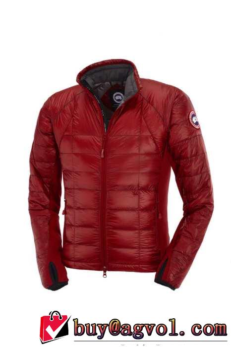 新品　2015秋冬 Canada Goose 自然な暖かさ　ダウンジャケット 7色可選