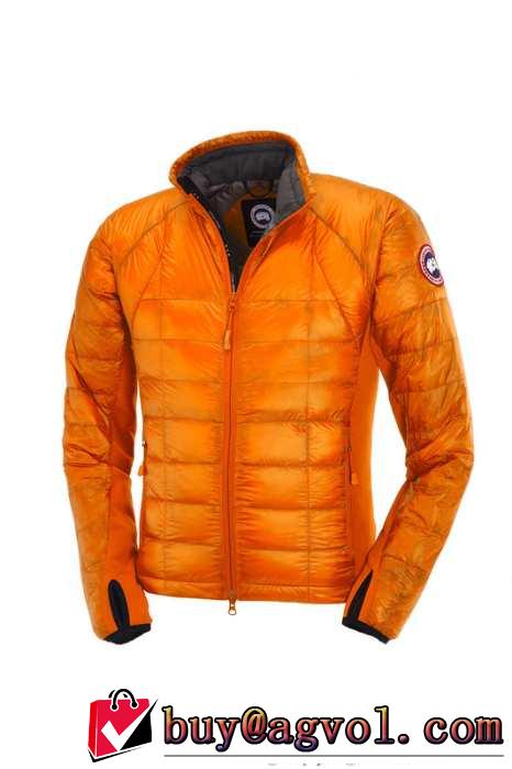 新品　2015秋冬 Canada Goose 自然な暖かさ　ダウンジャケット 7色可選