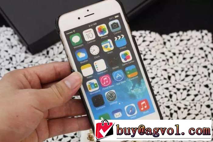魅せるデザイン 秋冬 コピー ブランド iphone6 plus/6s plus 人気販売　専用携帯ケース 6色可選