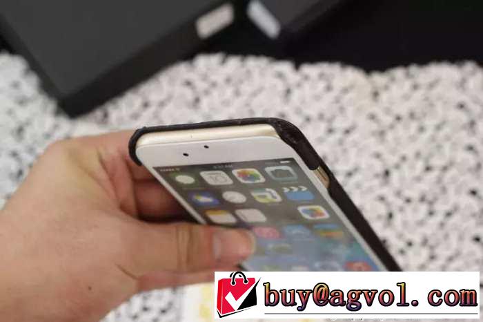 魅せるデザイン 秋冬 コピー ブランド iphone6 plus/6s plus 人気販売　専用携帯ケース 6色可選