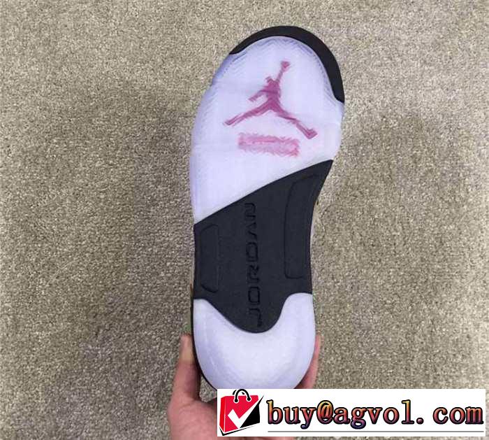 大人気　2015秋冬 supreme x air jordan 5 快適　ランニングシューズ 3色可選