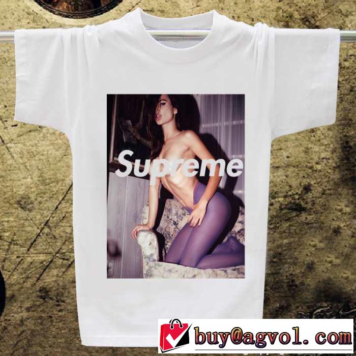完売品　2015 今季セール　 SUPREME シュプリーム　 半袖Tシャツ