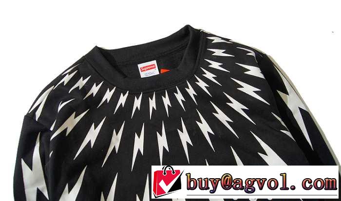 便利なアイテム　 2015秋冬 SUPREME シュプリーム 着心地の良さに　プルオーバーパーカー