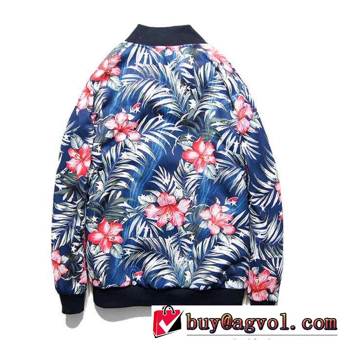 きれい目スタイル supreme シュプリーム 効くマウンテンパーカー 男女兼用