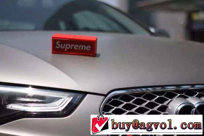 美品 2015 SUPREME シュプリーム 便利性あるブルートゥーススピーカー