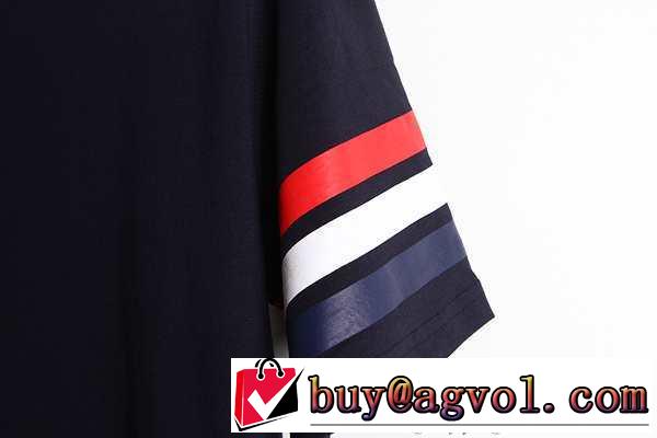 格安！2015THOM BROWNE トムブラウン Tシャツ 着回し度抜群