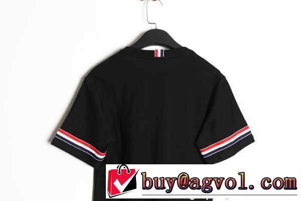 完売品　2015　Tシャツ トムブラウン THOM BROWNE