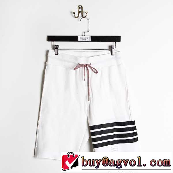 人気が爆発 2015 トムブラウン THOM BROWNE ショートパンツ