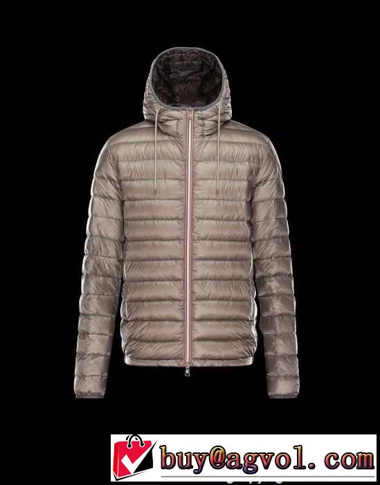抜群のアイテム　 2015秋冬 moncler モンクレール 便利性のあるダウンジャケット 2色可選